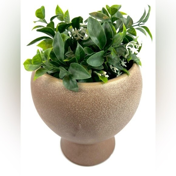 Sandy Brown Desert Sand Ceramic Urn Vase 9” x 6.5” - Picture 1 of 8